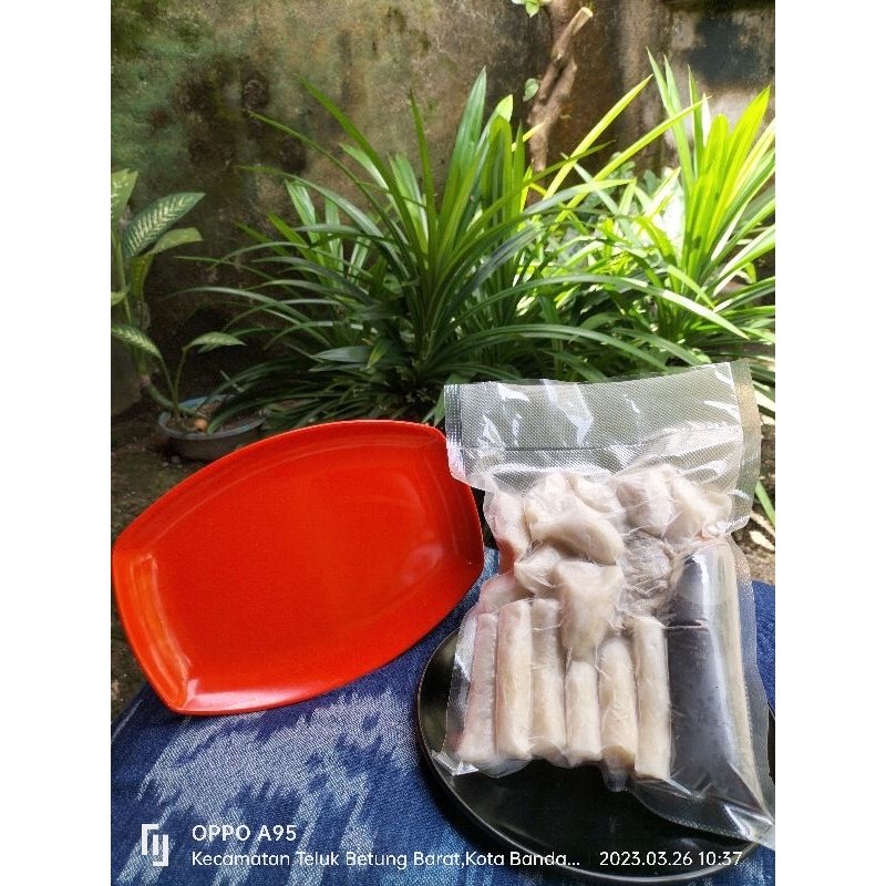 

pempek kecil asli ikan tenggiri