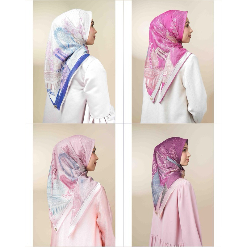 London Scarf Wearing Klamby (DEFECT MINOR)