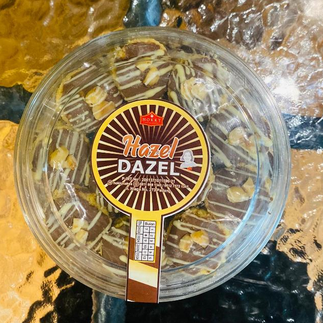 

HAZEL DAZEL/Kue Kering/Rumah Jajan Bu Henny