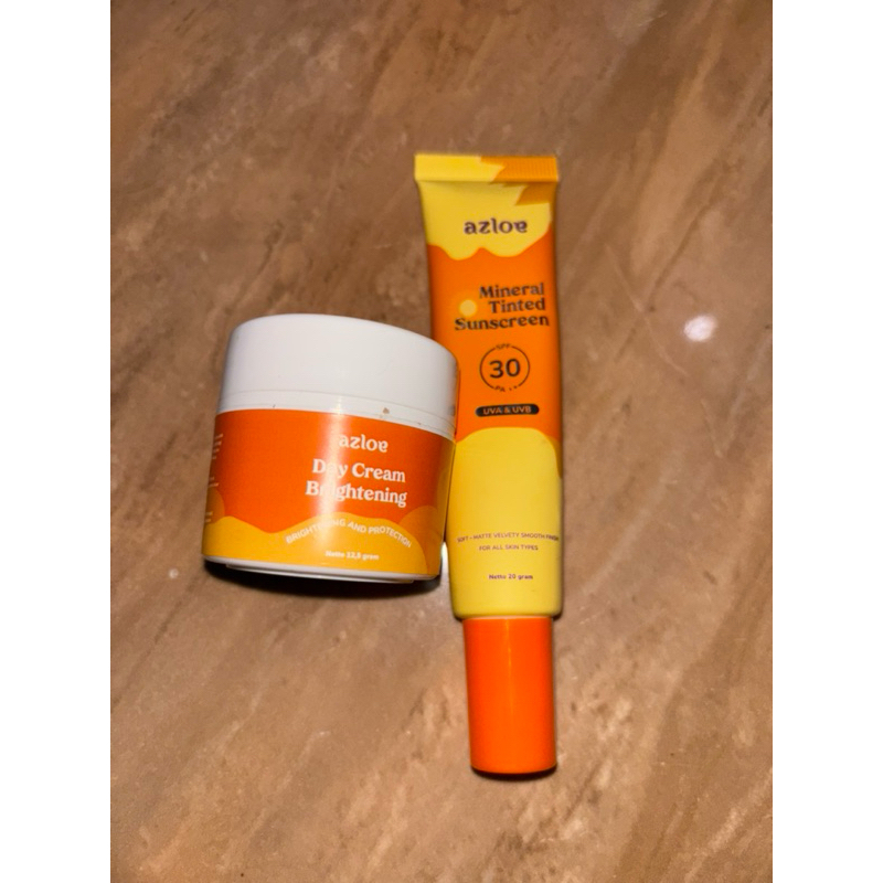 BUNDLING Azloe Mineral Tinted Sunscreen Tutup Jingga dan Azloe Day Cream Brightening
