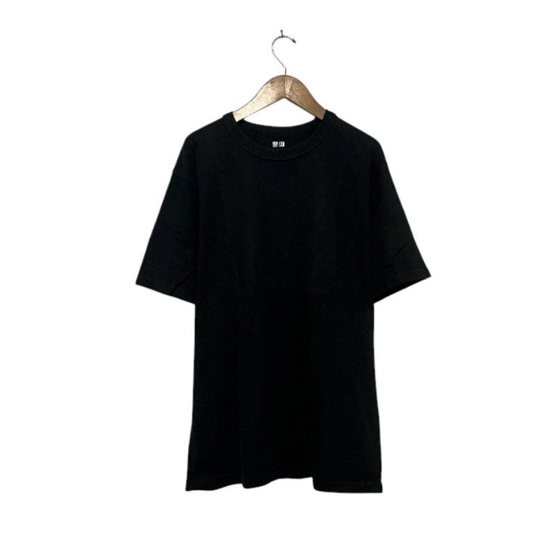 Kaos Uniqlo U Black | Tshirt Uniqlo U Second Original