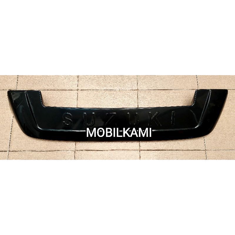 Spoiler Suzuki Escudo 1.6/ 2.0 W/ Lamp Original OEM Suzuki Made In Taiwan - Hitam
