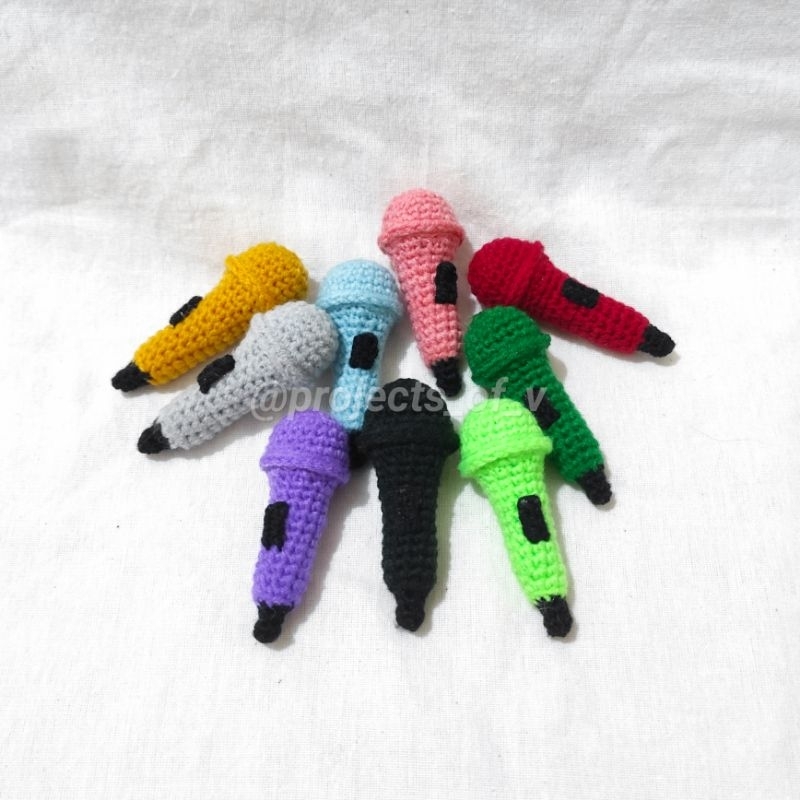 (sincerely, v) CROCHET KPOP MIC -- BTS INSPIRED AMIGURUMI KEYCHAIN — READY STOCK