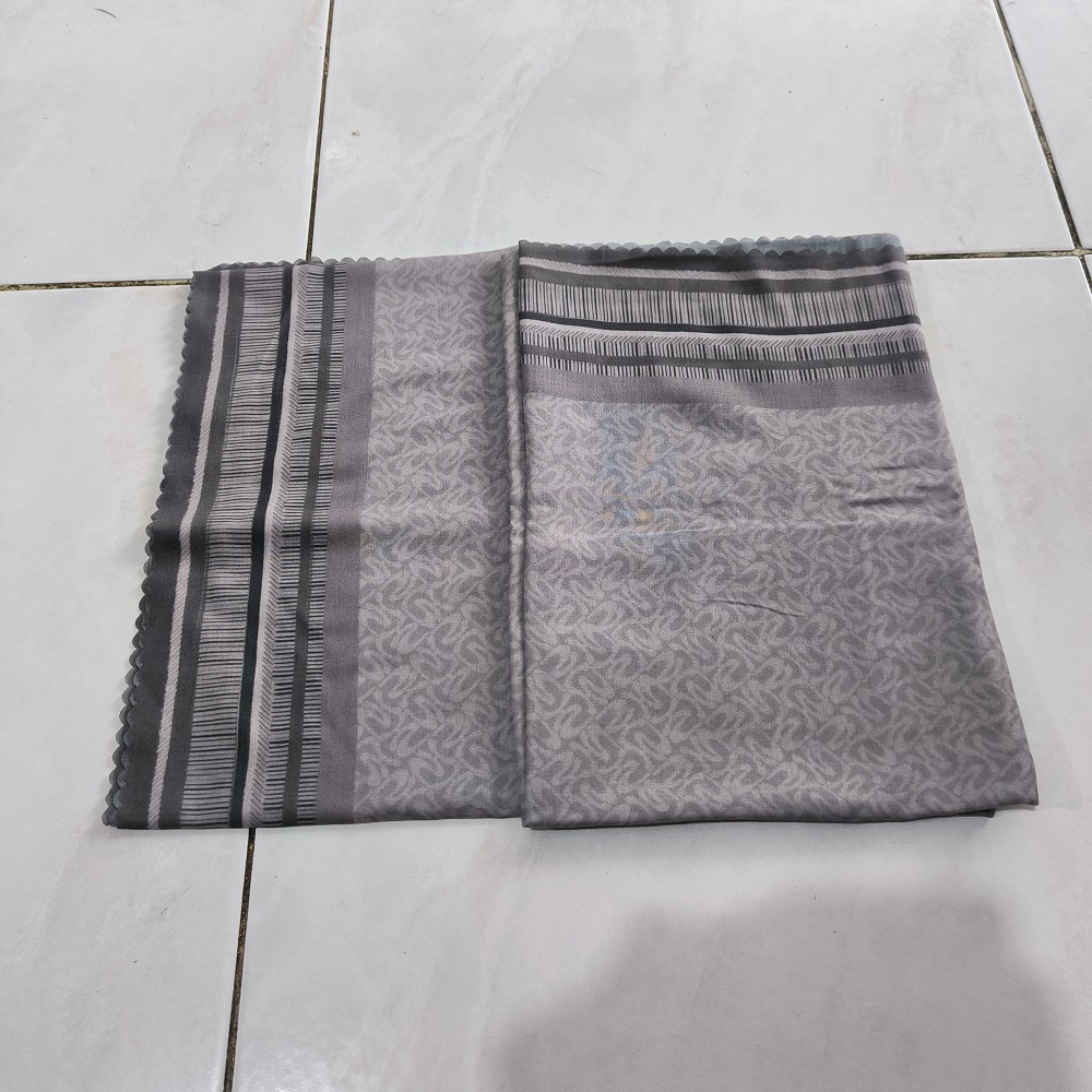 Vanilla Hijab Monogram Limited Series Preloved