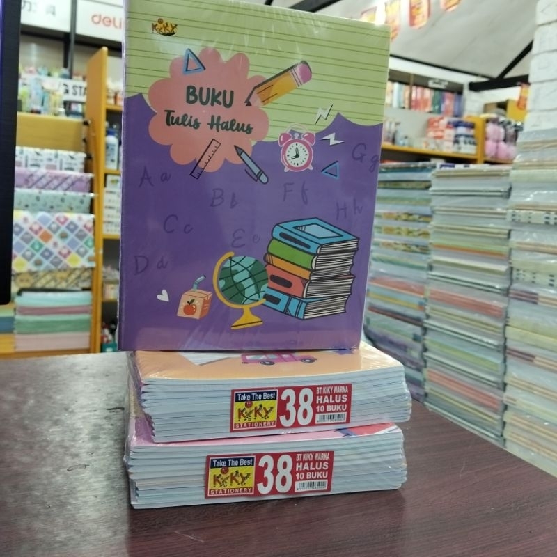

(1 pcs) Buku tulis Kiky Halus 38 lembar / Kotak kecil 38 lembar / Kotak Kecil 98 lembar Kiky Warna