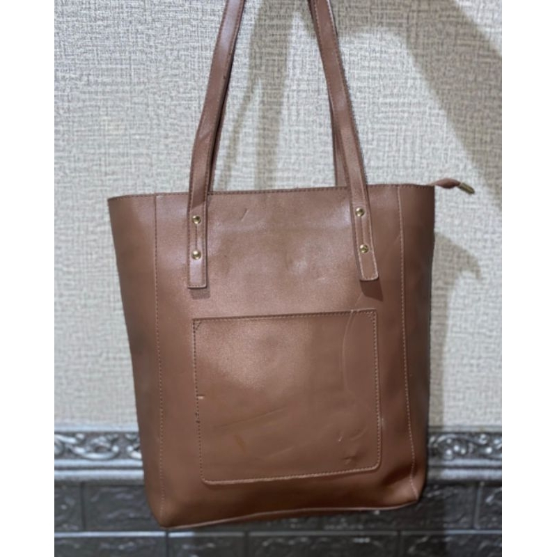 Tas Tote kulit