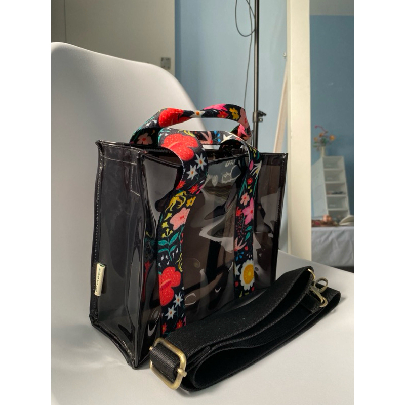 Sovlo | Tas Selempang/Jinjing | Preloved Like New 100%