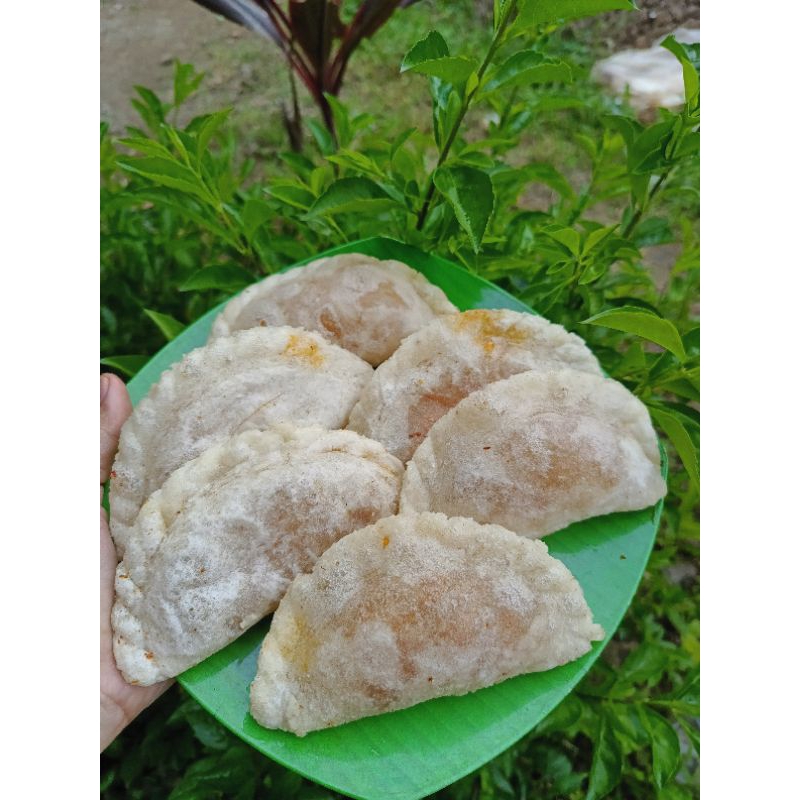 

CIRENG ISI AYAM SUWIR MERCON