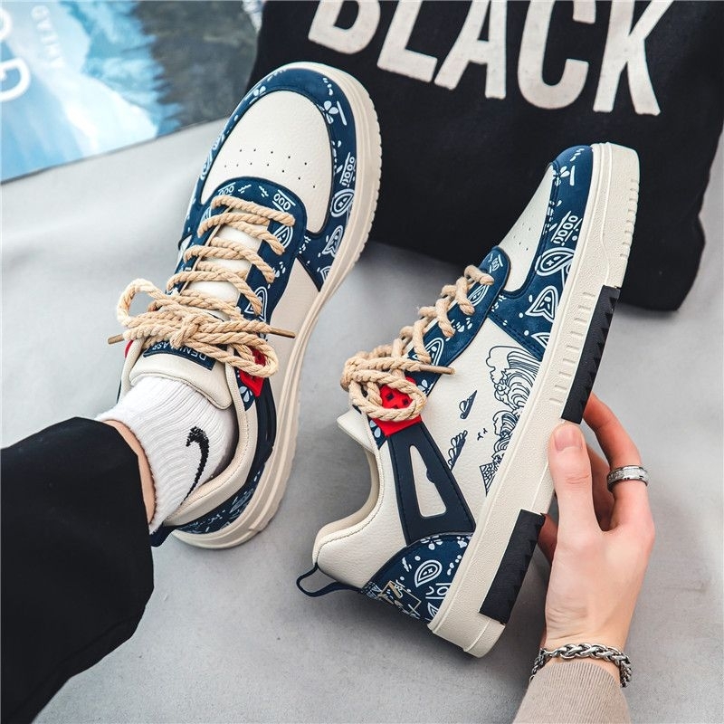 Sepatu Sneakers Cowok Keren Sepatu Motif Batik Kekinian