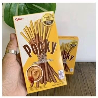 

Pocky almond