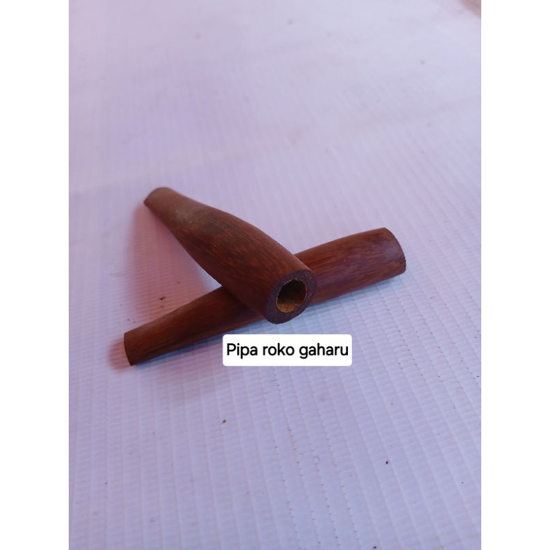 pipa roko gaharu