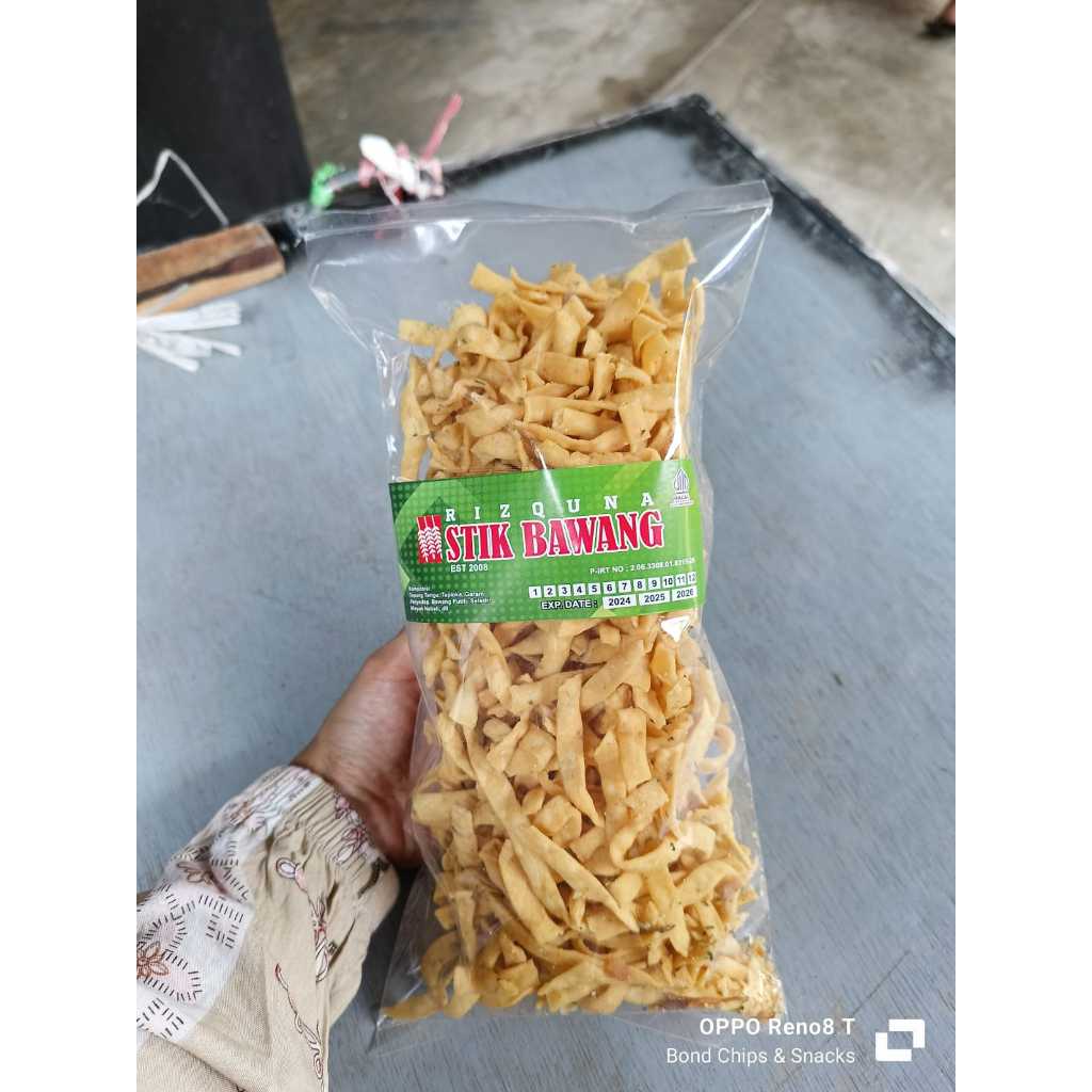 

‼️ ASLI KERIPIK STIK BAWANG 500 Gram ‼️ STIK BAWANG VIRAL RIZQUNA 500 GRAM