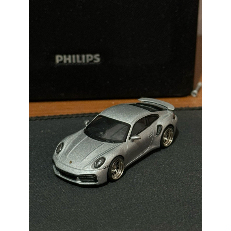 Mini GT Porsche 911 Turbo S Silver Metallic Custom Mods Wheelset Chiisai scale 1/64 (Preloved)