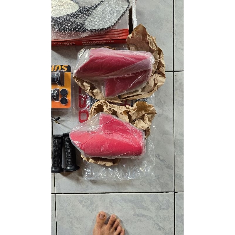 Cover Spakbor F1ZR Merk STRONG