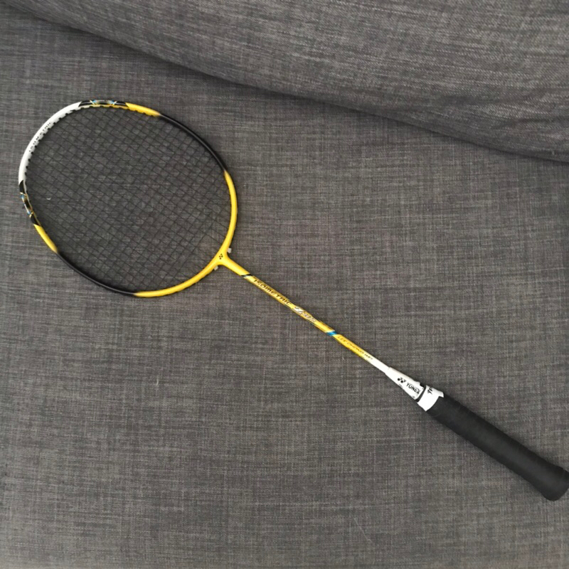 Raket Yonex Isometric Zeta Lee Chong Wei (preloved)