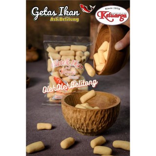 

Kerupuk getas cap keluarga 500gr asli bangka belitung. halal. Kerupuk ikan bangka belitung. Oleh-oleh legendaris. Kerupuk getas udang. kerupuk cumi. keripik. makanan ringan. krupuk renyah. tanpa pengawet. cemilan keluarga. cemilan anak. cemilan enak