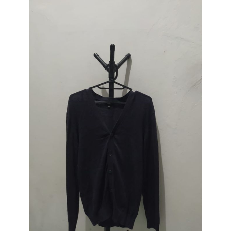 CARDIGAN UNIQLO WARNA ABU