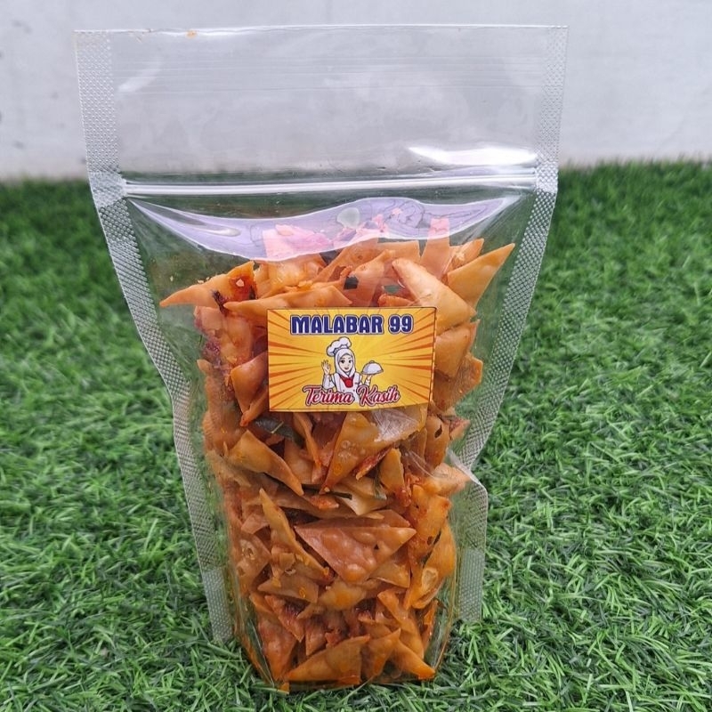 

KERIPIK RUJAK PANGSIT PEDAS MANIS 125GR / CEMILAN ENAK