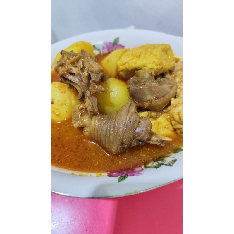 

Gulai ayam komplit masaksn kalimantan