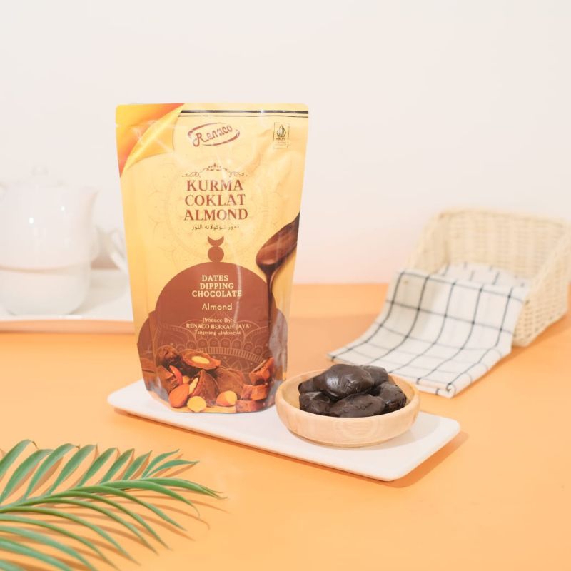 

Kurma Coklat Almonnd Renaco