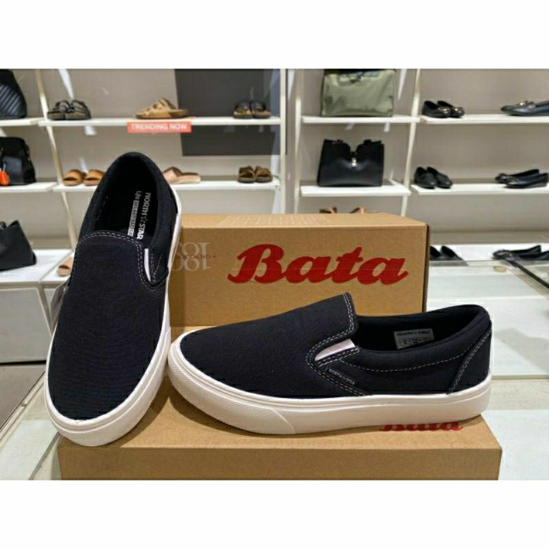 Bata Sepatu Slip-on North Star Pria 889-6110