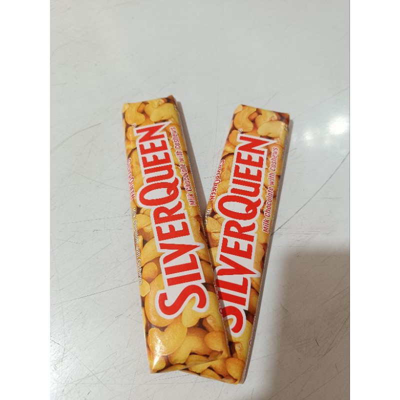 

2 pcs coklat silverqueen milk chocolate with cashews coklat susu dengan kacang mede 55 gr