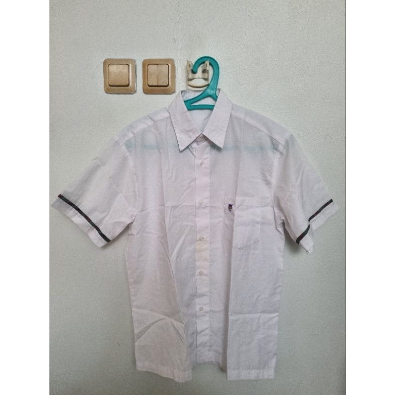 Preloved kemeja seragam SMAK BPK Penabur