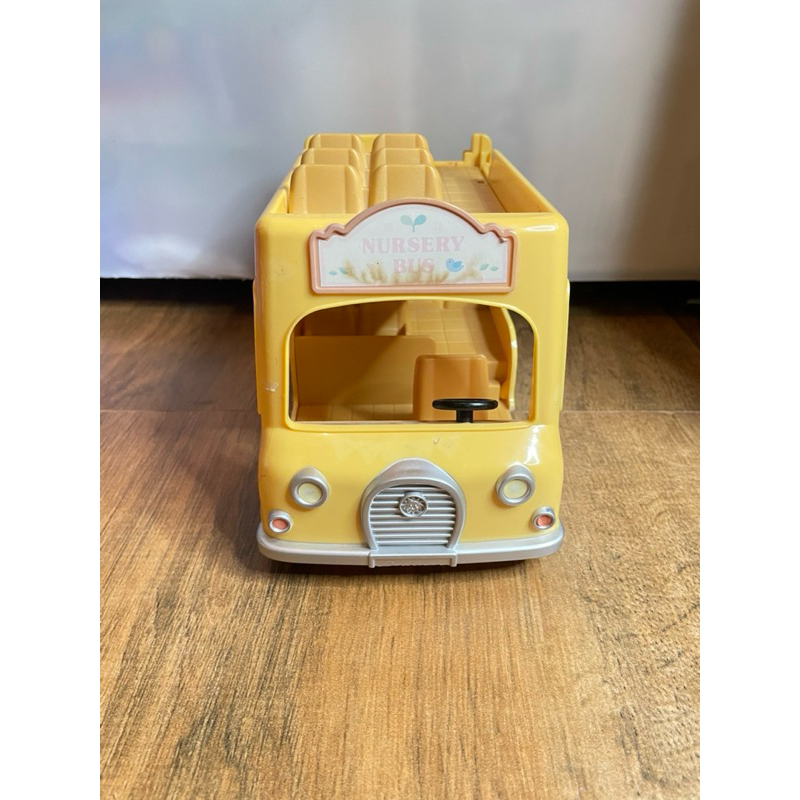 SYLVANIAN FAMILIES NURSERY BUS