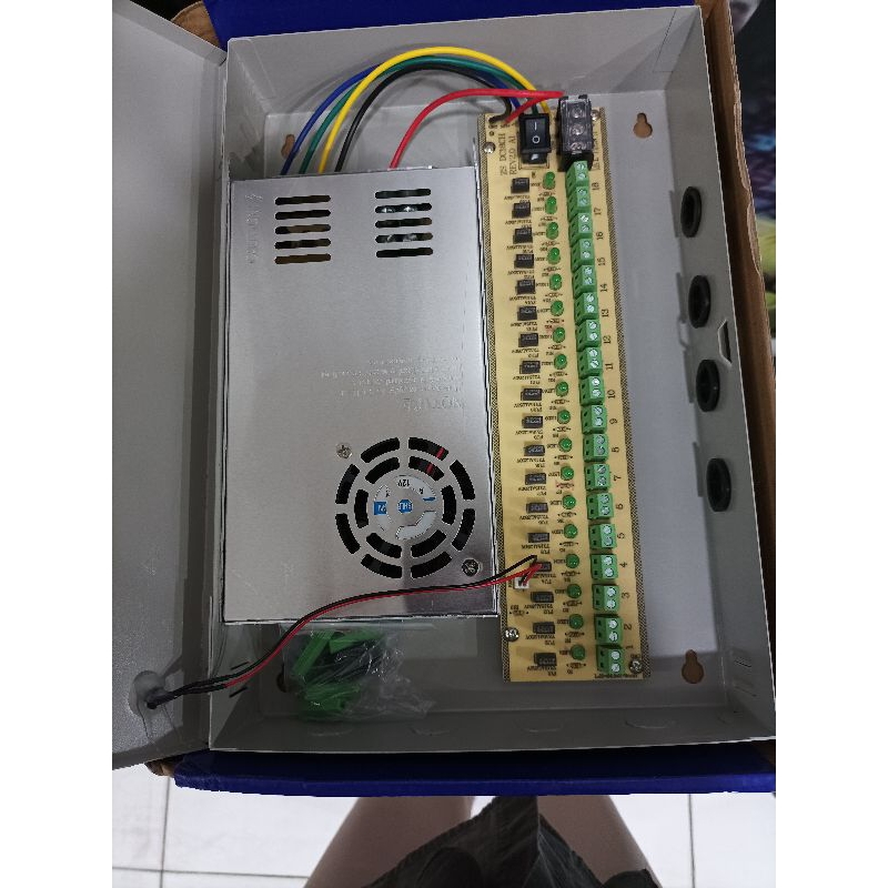 Power Supply Switching DC 12V 30A + Box (CCTV Power Supply)