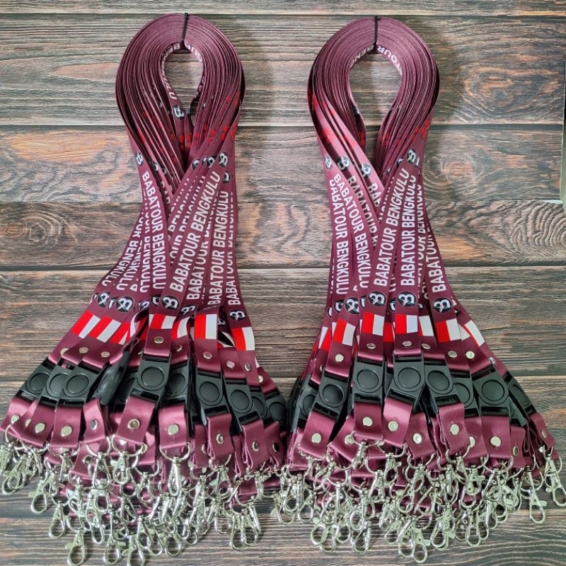 

JUAL TALI ID CARD LANYARD TOUR AND TRAVEL (2cm | 2,5cm) | CUSTOM + FREE DESAIN