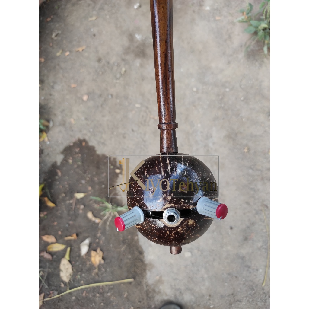 Batok Kongahyan,Tehyan,Sukong mic dalam dan potensio volume