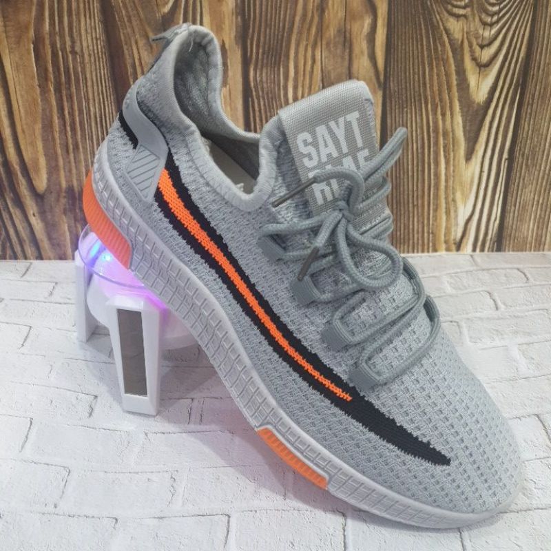 SEPATU SPORT IMPORT PRIA TALI SIMONCELLI 38-43