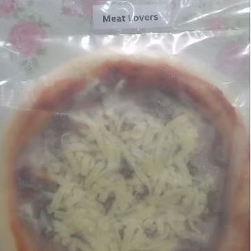 

Frozen Pizza Enak - Homemade, Empuk 20 cm