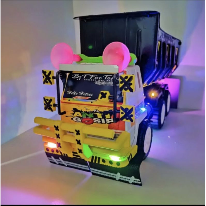 [12•12] Miniatur truk Modifikasi Mobil Mainan plastik  TTP02 Super keren termurah