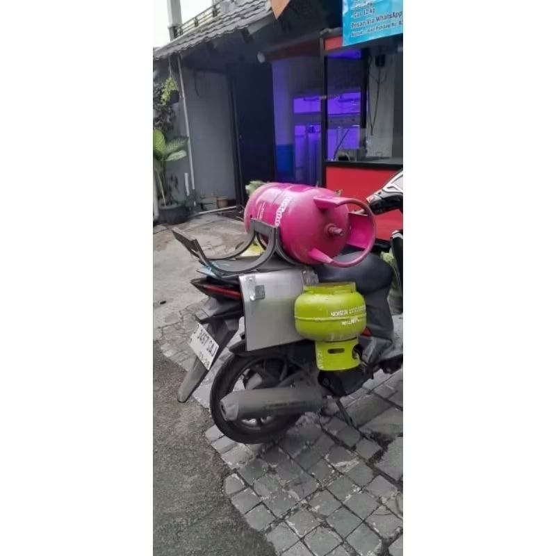 keranjang galon isi 3, gas isi 4, gas 12 kg