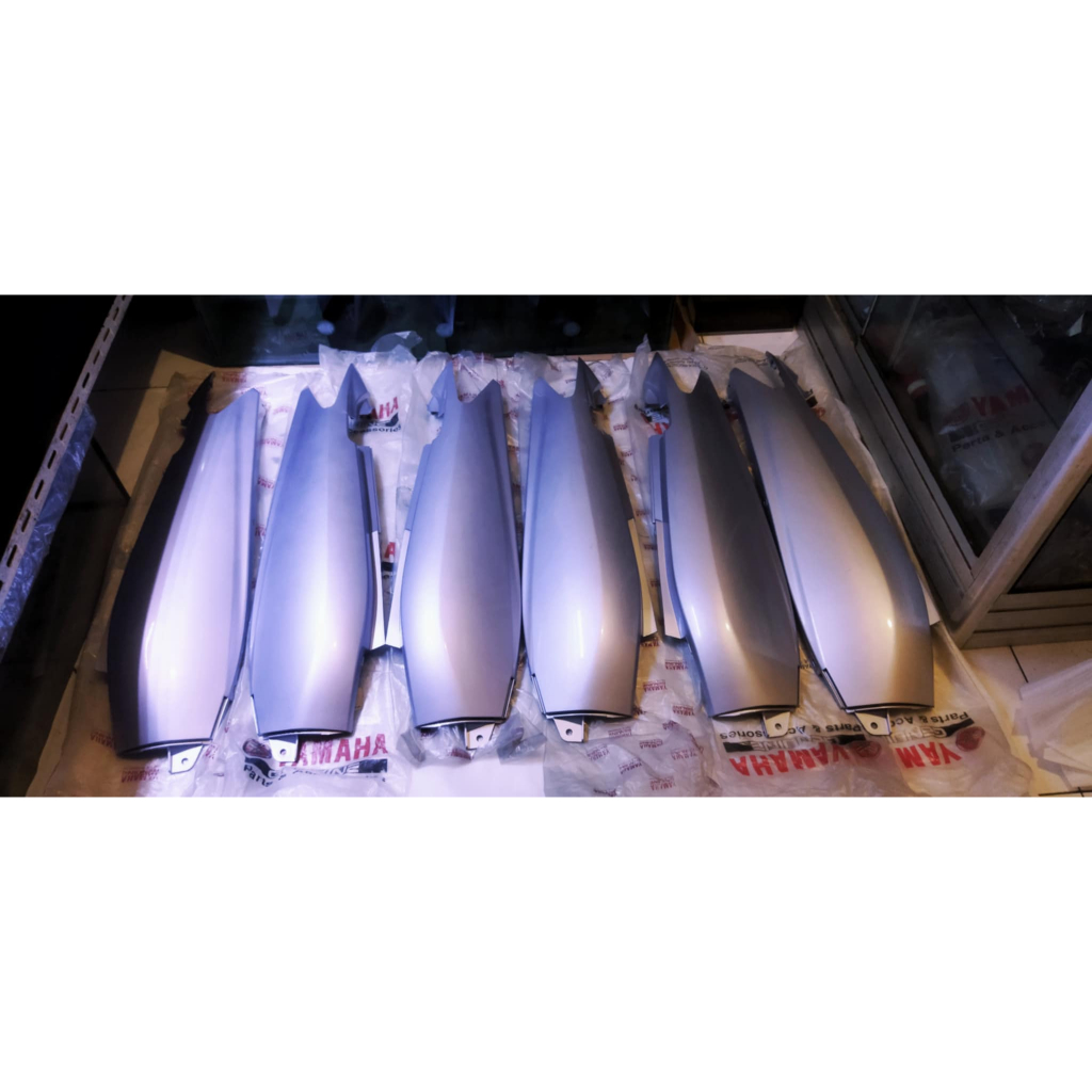 BODY KANAN / KIRI NOUVO LELE SILVER 5LW