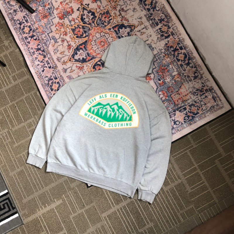 Hoodie Eighteen Millimeter