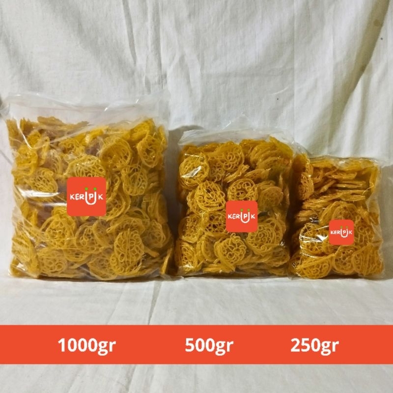 

Kerupuk Mie Kuning Mentah Ukuran kecil 1Kg