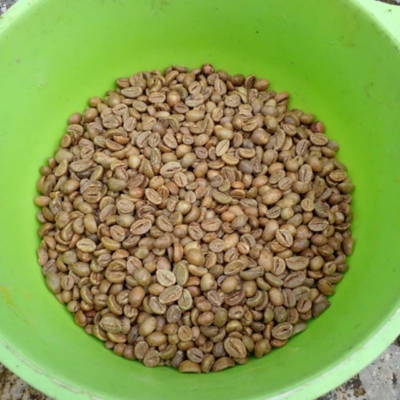 

Coffee Green beans Robusta Mamasa Grade 1 SEMIWASH