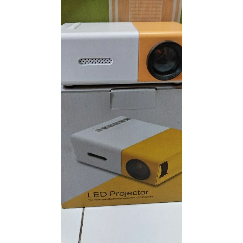 Projector Mini Bekas Unboxing Normal
