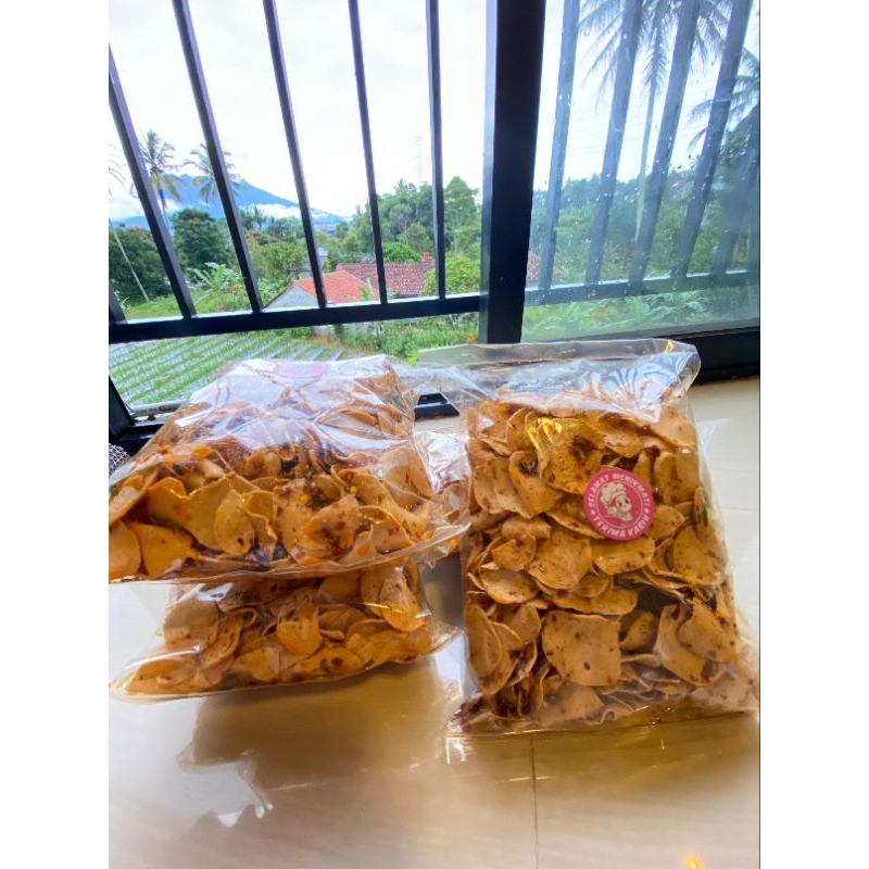 

basreng pedas Chili oil, basreng koin daun jeruk, basreng sultan enak, renyah dan gurih, pedas pas