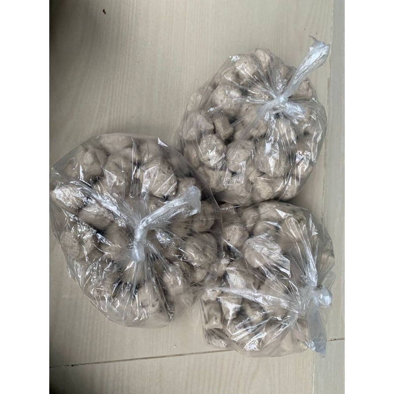 

basreng ikan khas pelabuhan, basreng ikan mentah gratis cocolan