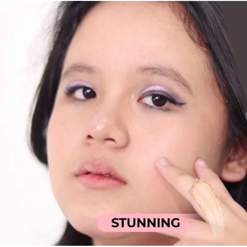 Raecca Instant Blurring Powder