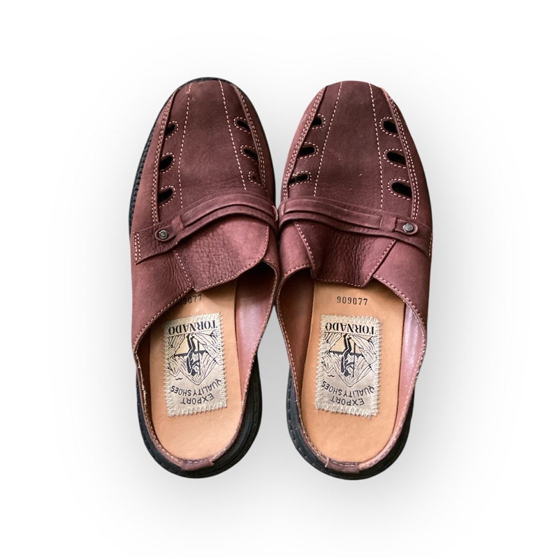 Preloved New loafer slip-on sendal kulit pria size 38