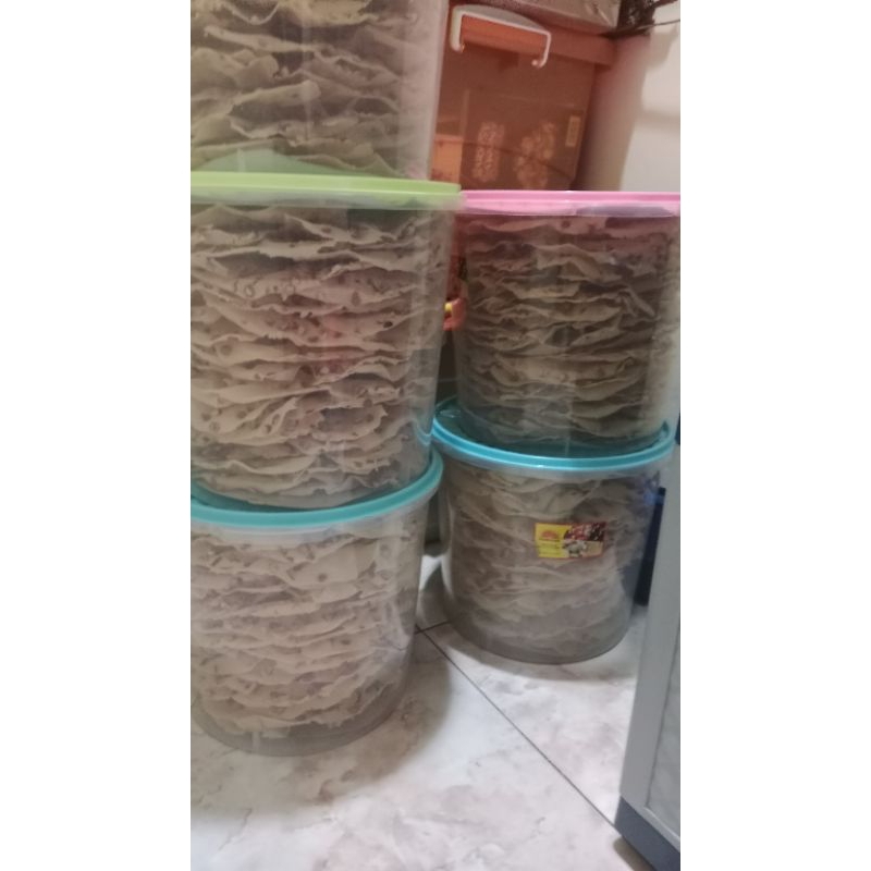 

rempeyek djoeragan reinaya