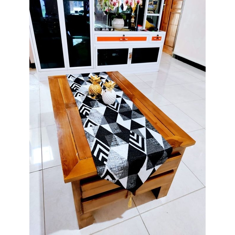 TAPLAK MEJA RUANG TAMU TAPLAK MEJA MAKAN