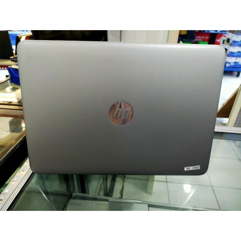 Hp elitebook 840G3 core i5 Gen 6 ssd 256gb
