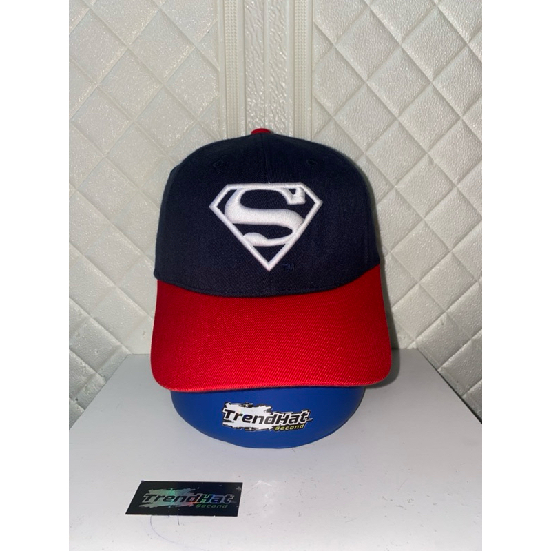 Topi Second Superman Warner Bros