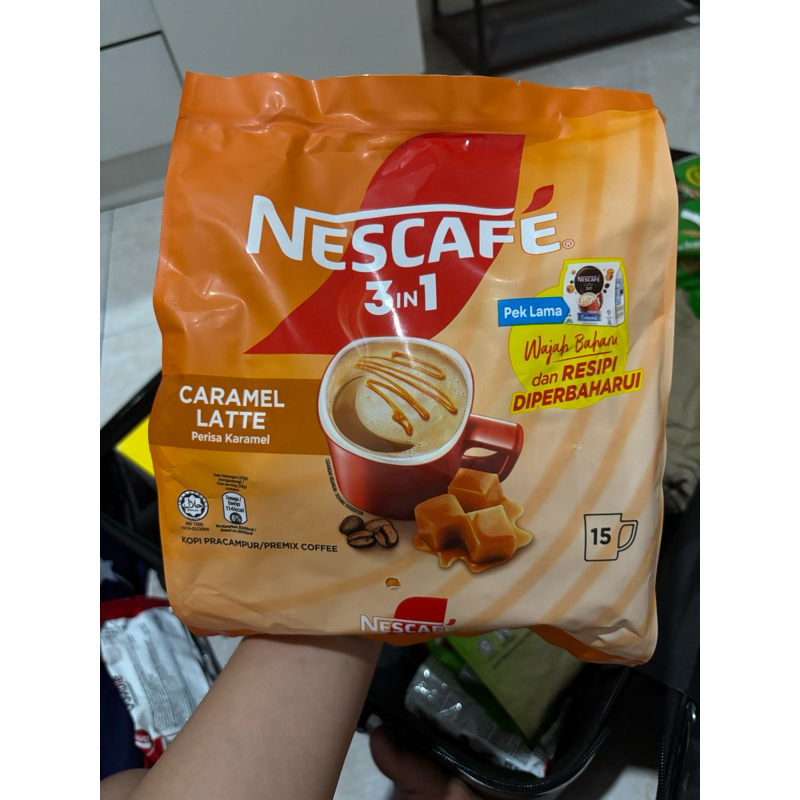 

Nescafe malaysia 3 in 1 caramel latte isi 15 pcs