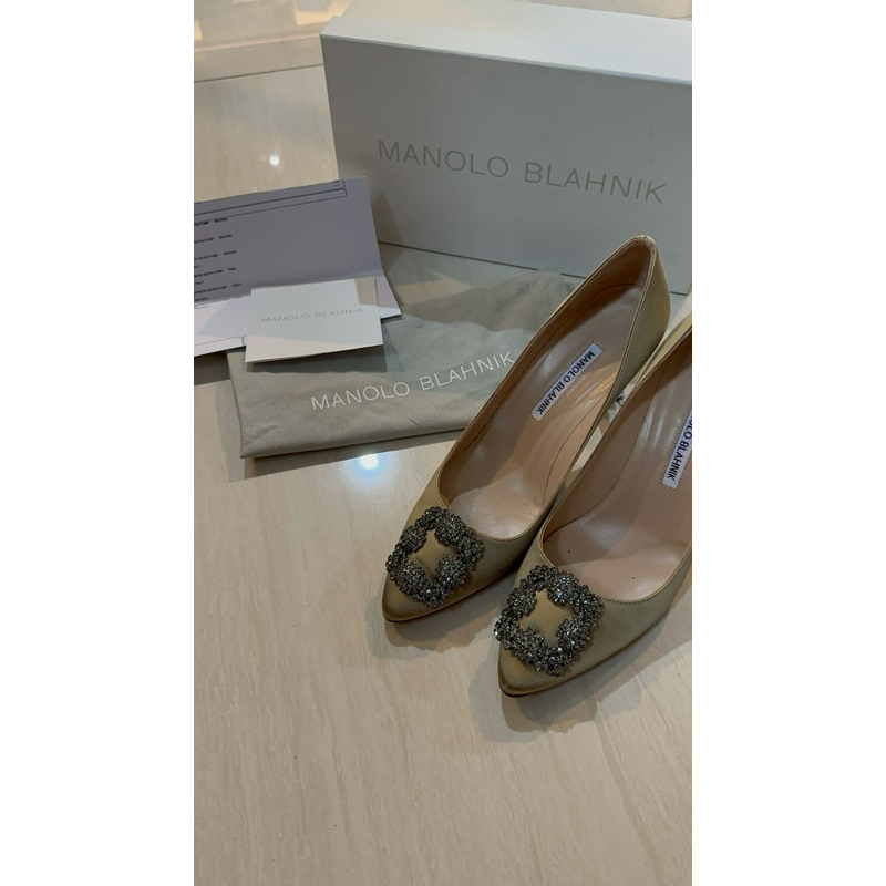 Preloved Authentic Manolo Blahnik